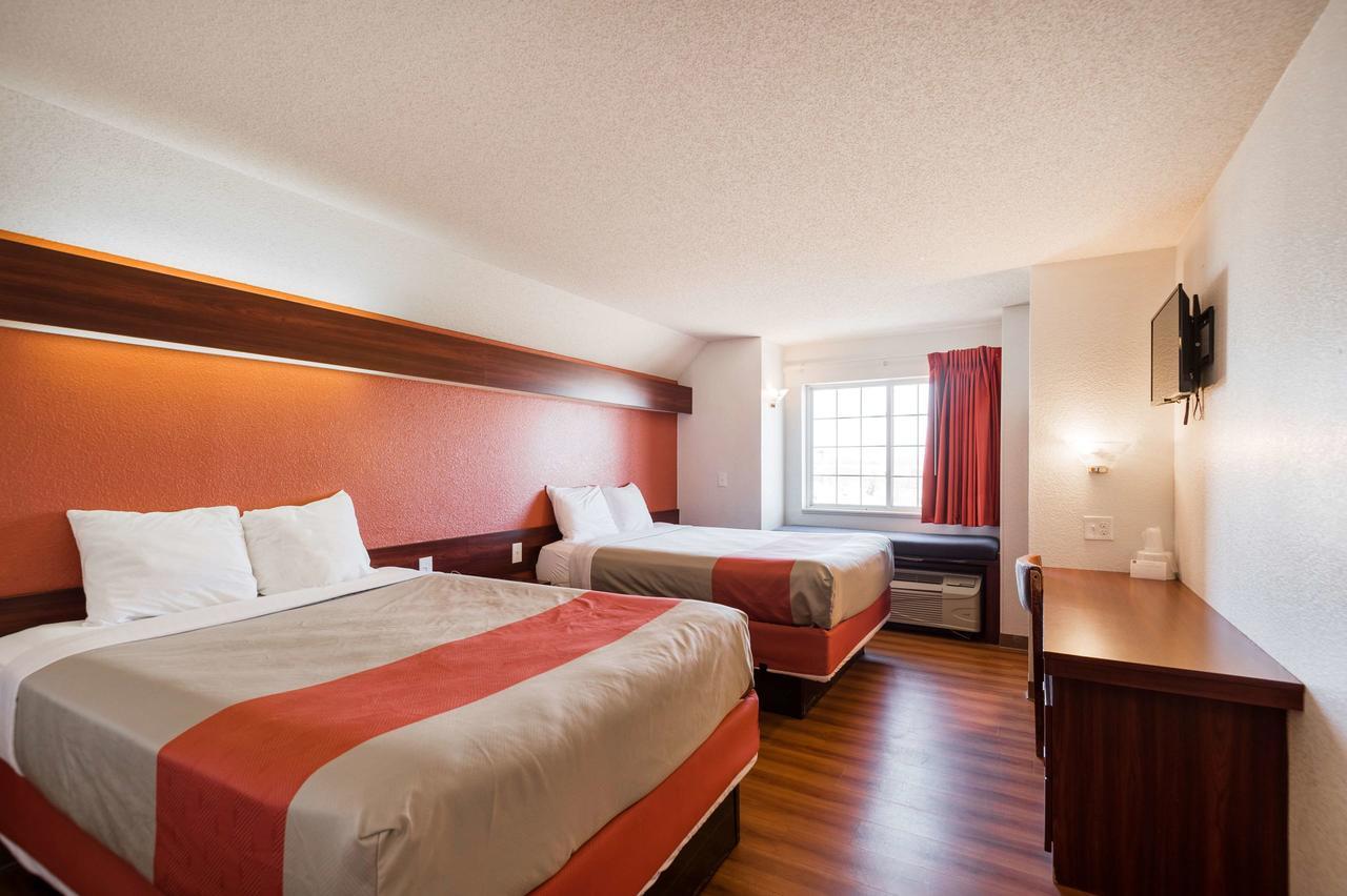 Motel 6-Olathe, Ks Buitenkant foto